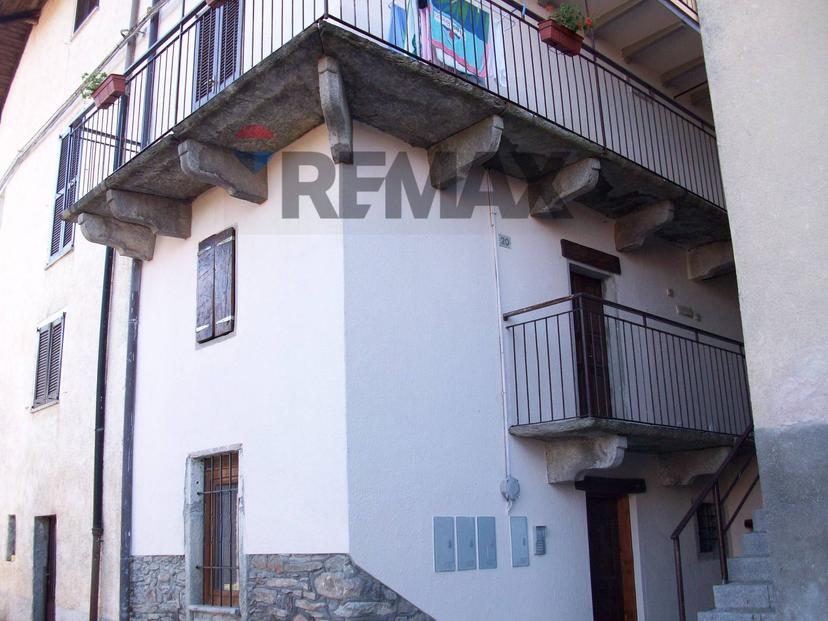 Trilocale in Via per Ganna 20, Cuasso al Monte — foto 2 di 5