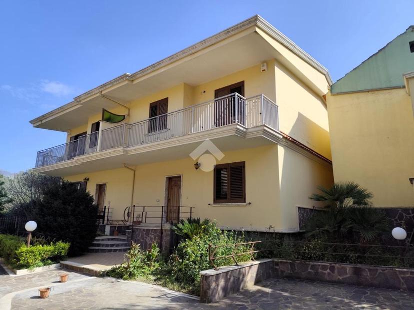 Villa a schiera in Vico Parrocchia 7, San Felice a Cancello — foto 4 di 5