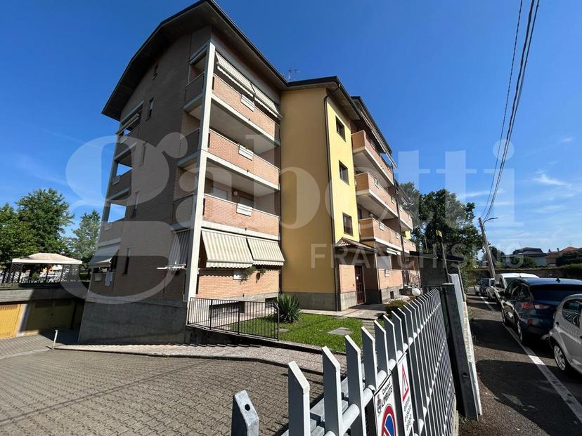Bilocale in Via Antonio Meucci 4, Limbiate — foto 3 di 5