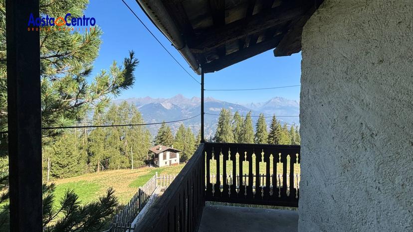Rustico in Frazione Modzo 9, Gressan