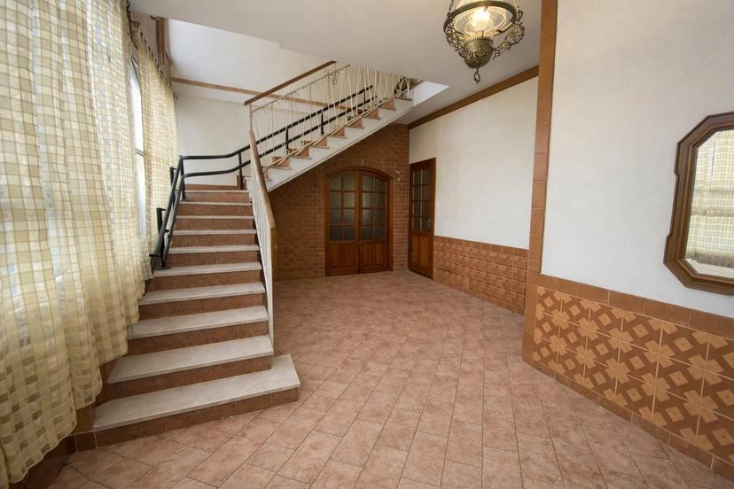 Villa bifamiliare in Via Nino Bixio, Trino
