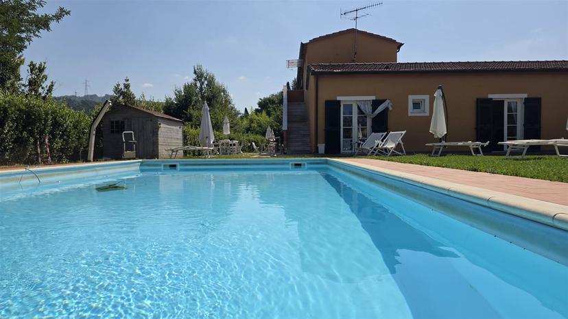 Bilocale, Sarzana — foto 5 di 5