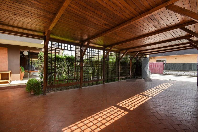 Villa in Via Maccarello 39, Catania — foto 3 di 5
