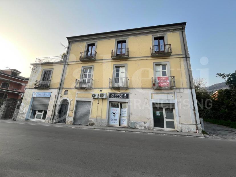 Quadrilocale in Via Vincenzo di Matteo, Piedimonte Matese — foto 3 di 5