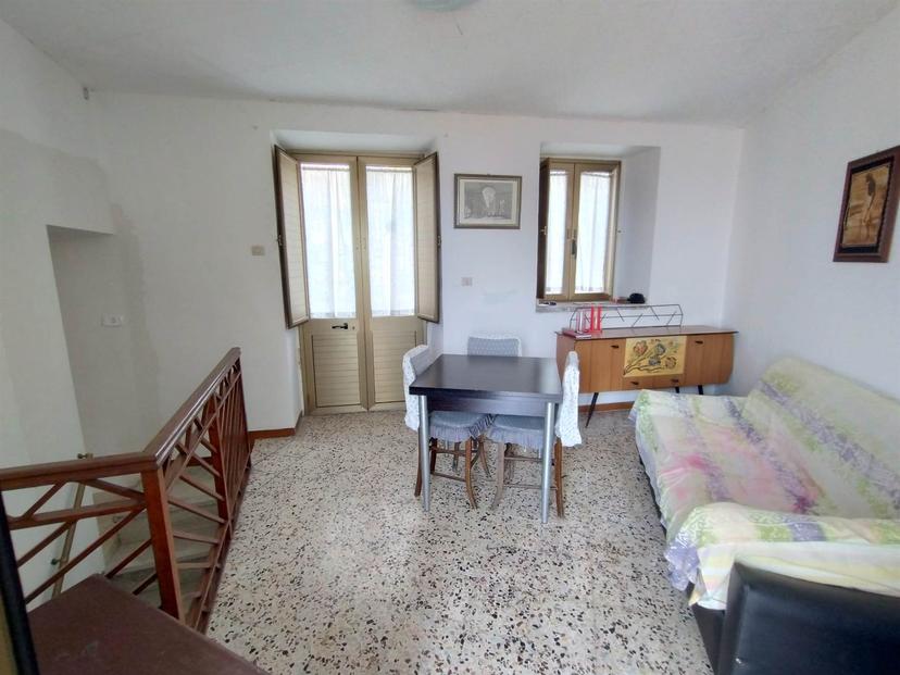 Bilocale in Via Moncenisio, Cesarò — foto 2 di 5