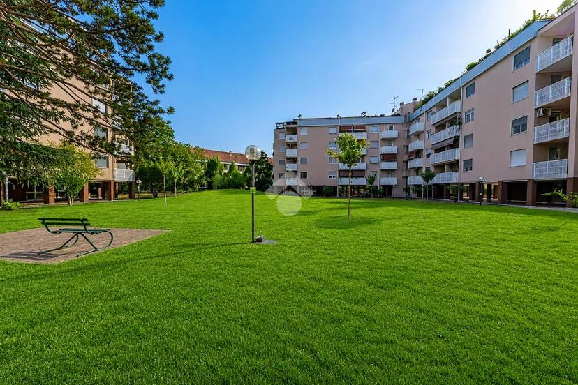 Bilocale in Via Valera 35, Arese — foto 3 di 5