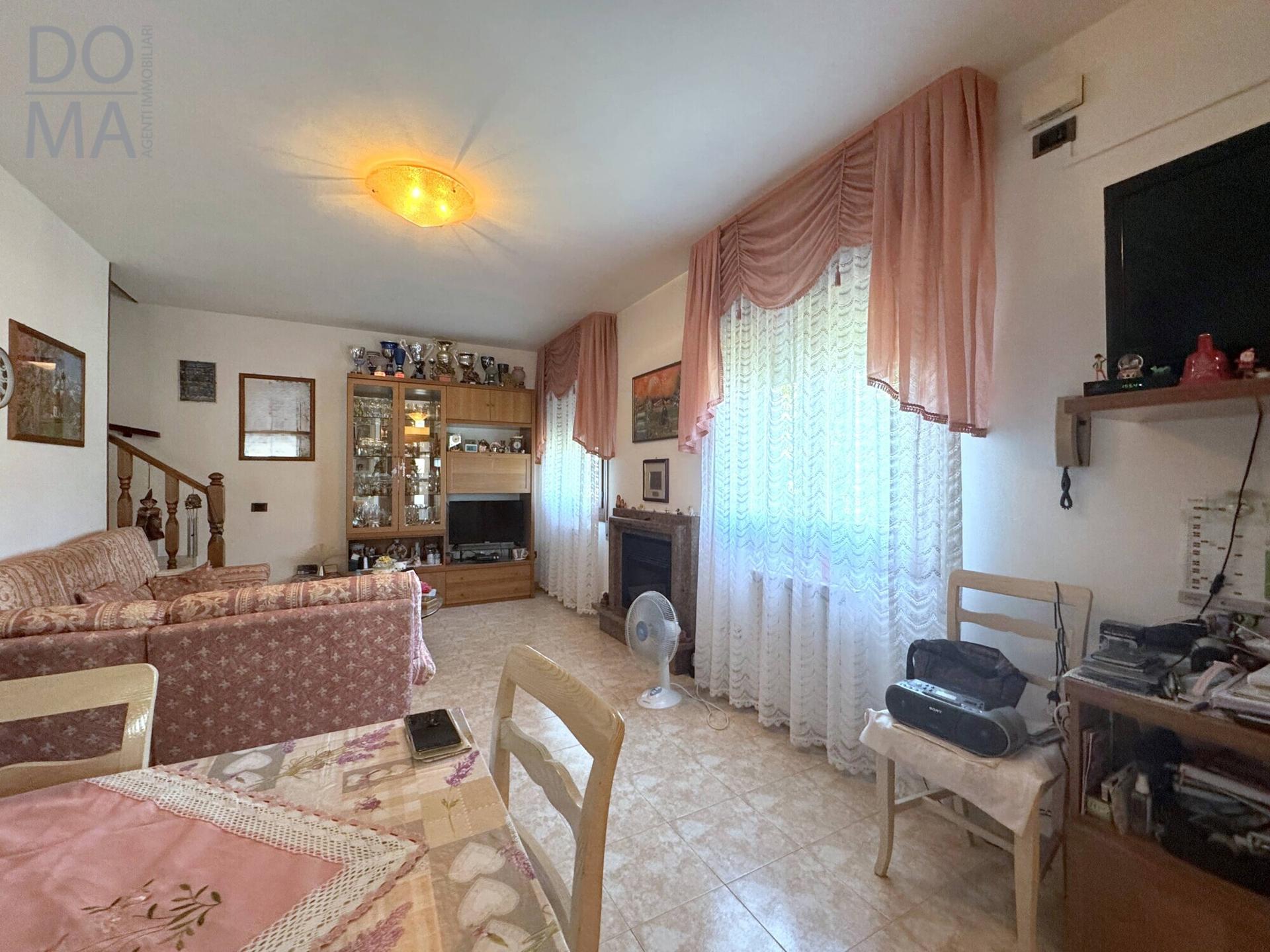 Villa unifamiliare, Taglio di Po