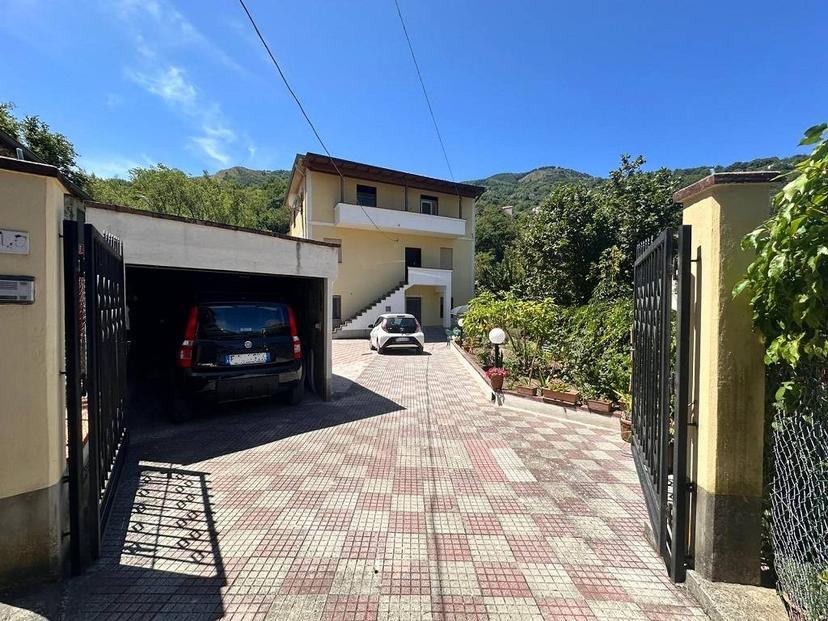Villa in Contrada Fiumara 40, Tortorici — foto 3 di 5