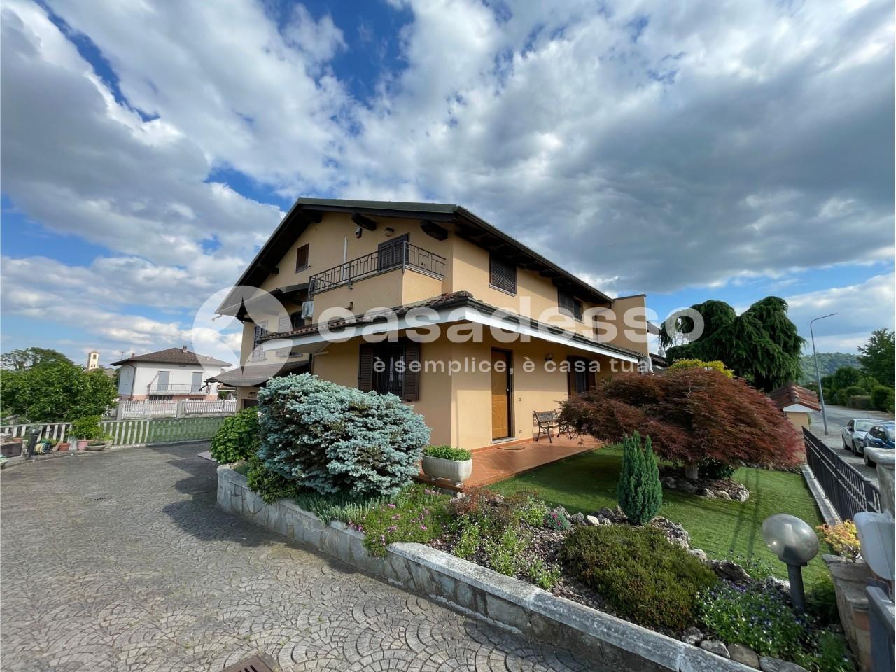 Villa a schiera in Viale San Caio 18, Palazzolo Vercellese