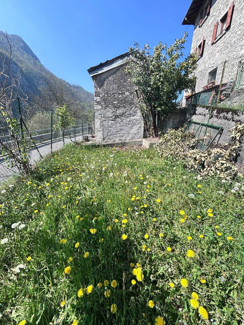 Rustico in Via Don Cortinovis Nn, Val Brembilla — foto 3 di 5