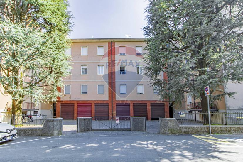 Trilocale in Petrarca 6, Bernareggio — foto 5 di 5