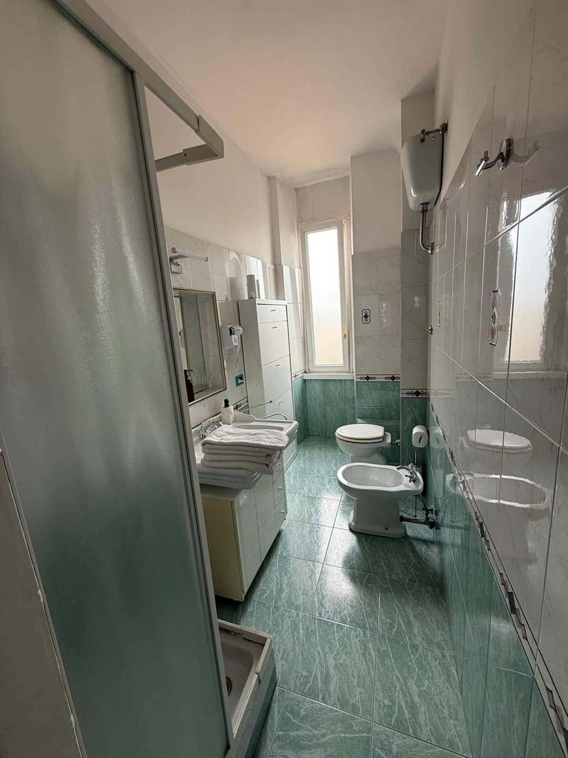 Monolocale in Via Caltagirone 15, Roma