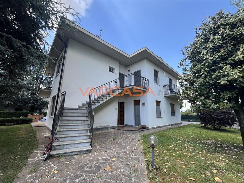 Appartamento in Via Raffaello, Urgnano — foto 3 di 5