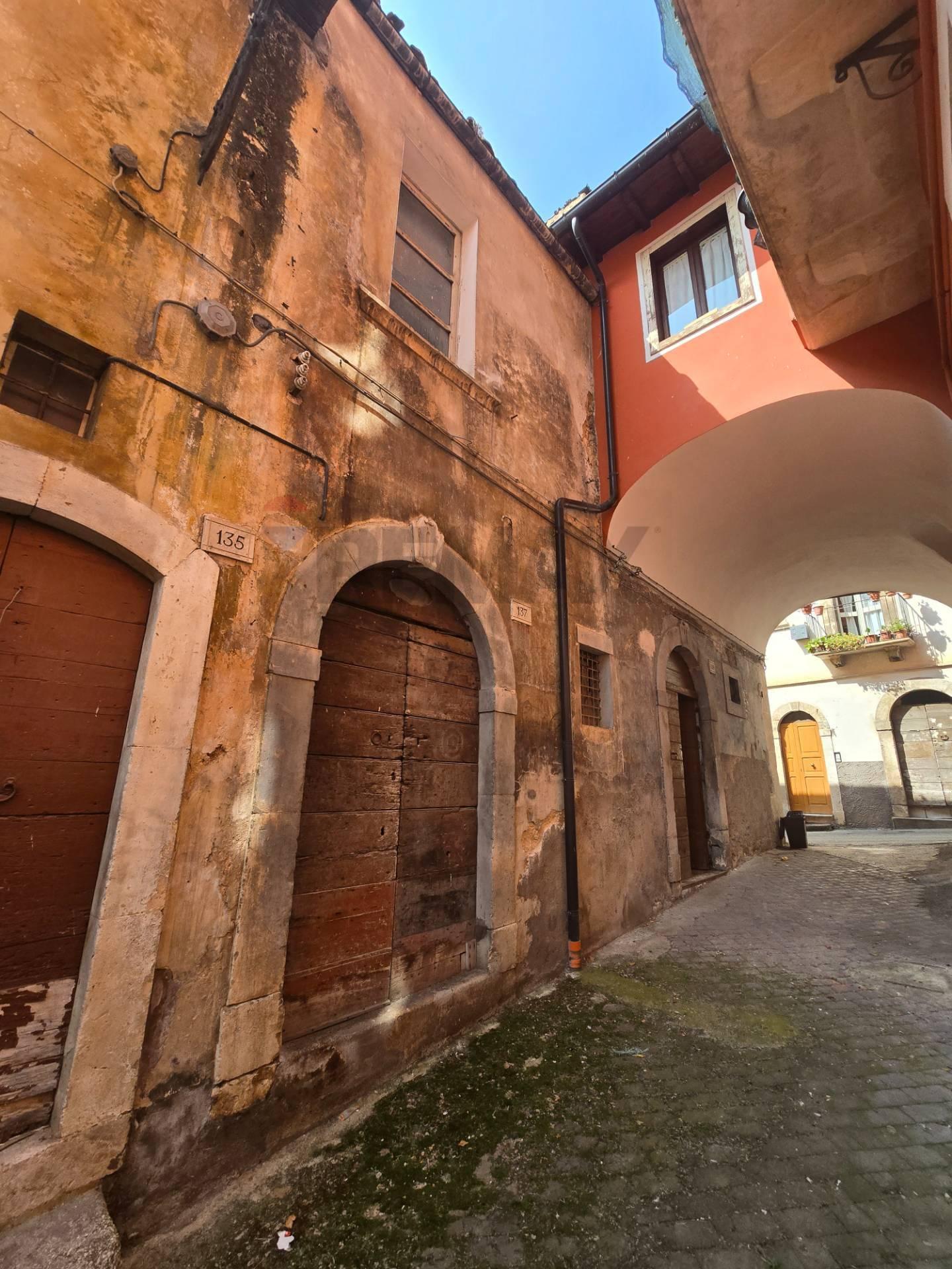 Casa indipendente, Sulmona
