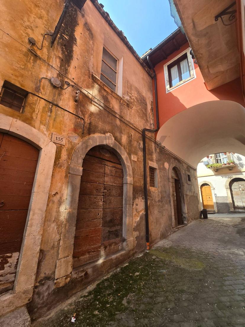 Casa indipendente, Sulmona