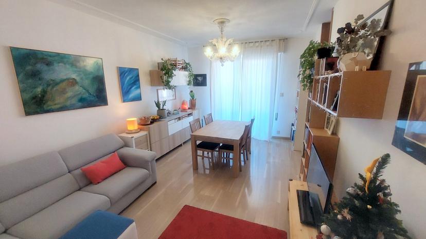 Trilocale in Via Vanzetto, Padova