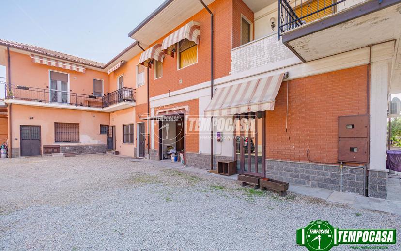 Trilocale in Via Gravellone, San Martino Siccomario — foto 5 di 5