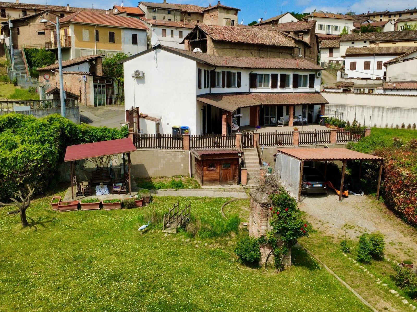 Villa in Via Santa Maria 9, Pietra Marazzi