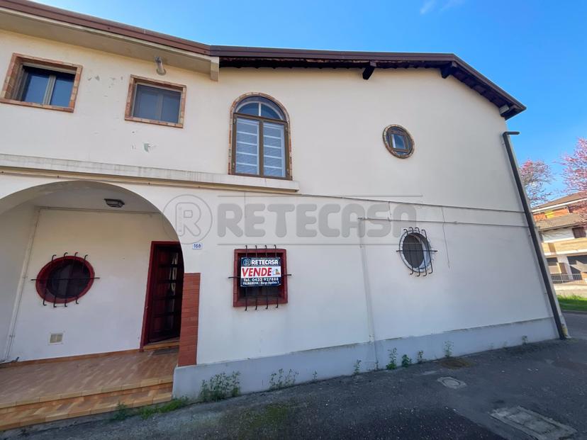 Villa a schiera in Viale Marconi 168, Torviscosa — foto 4 di 5