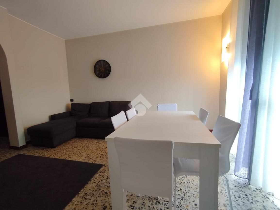 Trilocale in Via Dante 75, Desio