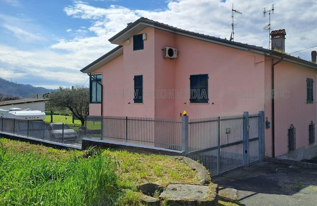 Casa indipendente, Sarzana