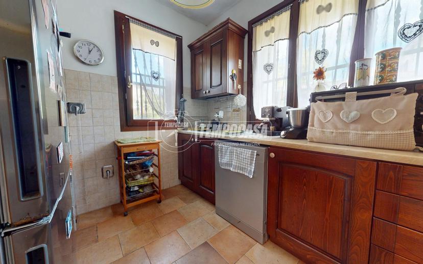 Bilocale in Via Colombaro, Scandiano