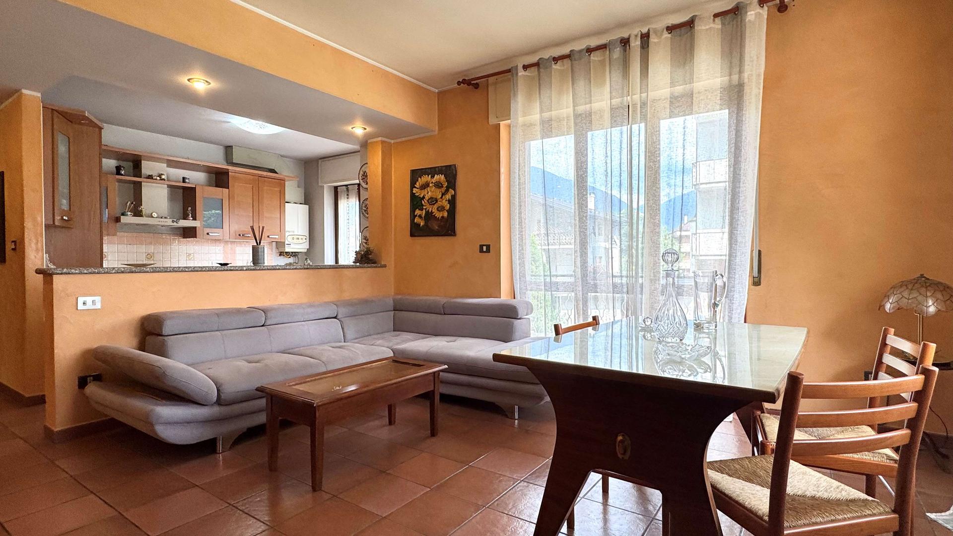 Quadrilocale in Via Dante Alighieri 88, Crevoladossola