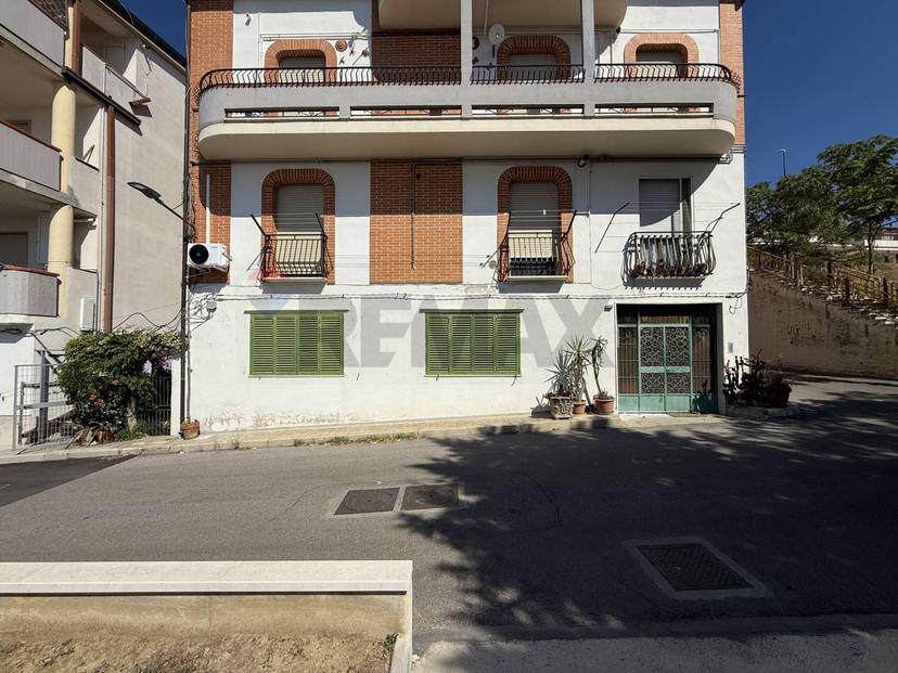 Casa indipendente in Vico Matera, Grassano — foto 2 di 5