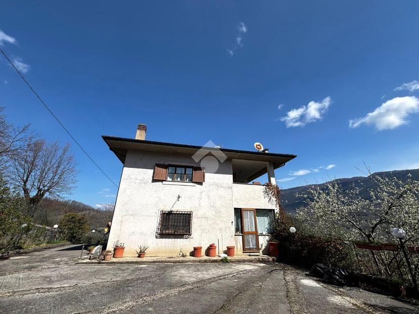 Villa in Via delle Selvi, Canterano — foto 2 di 5