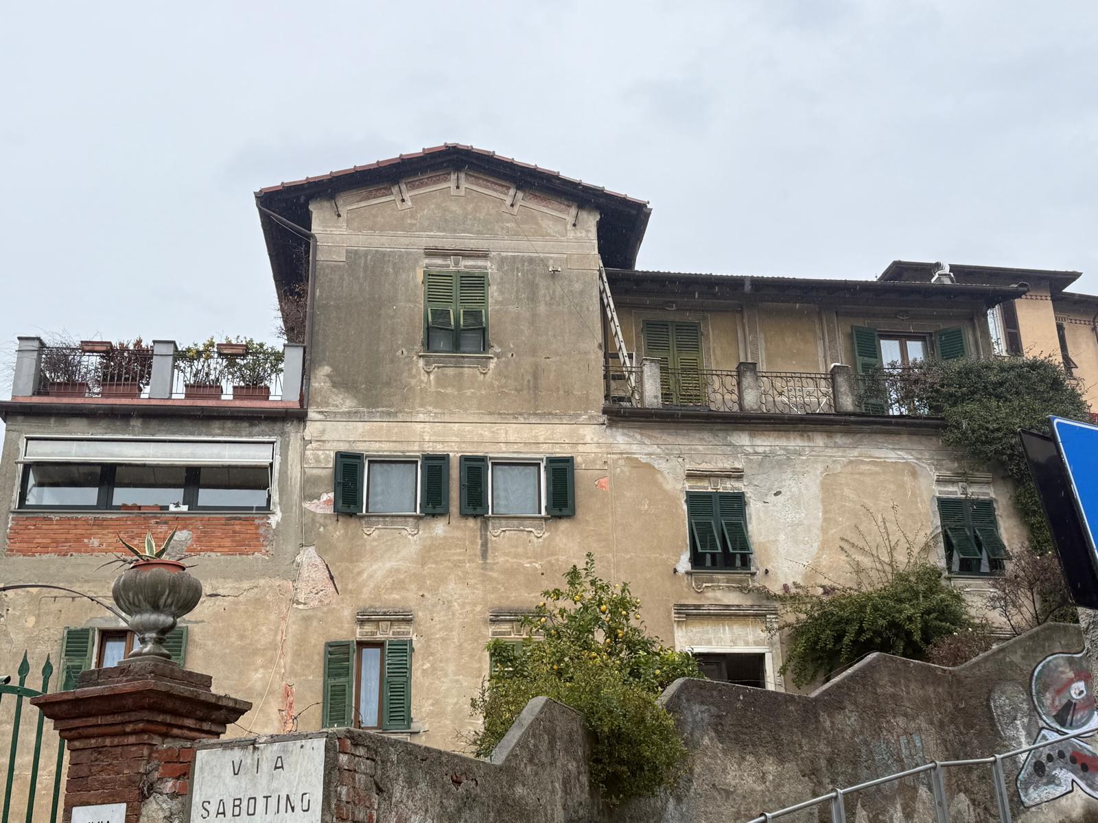 Casa indipendente, La Spezia