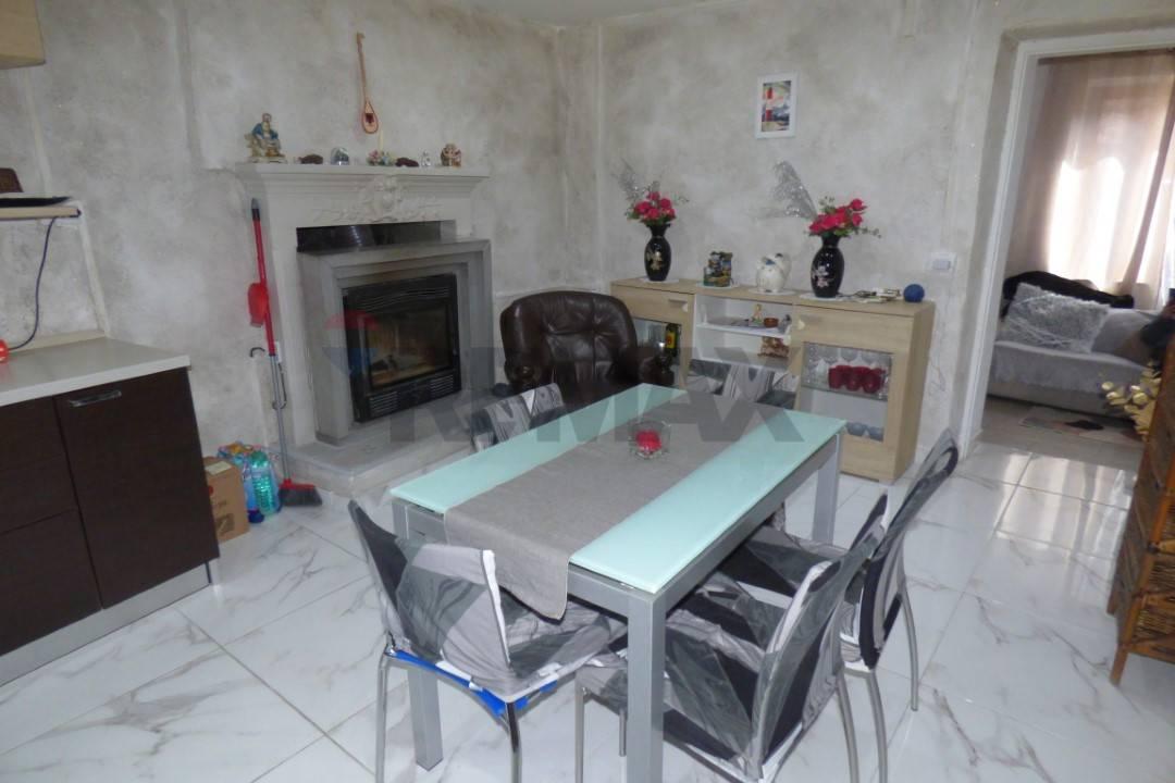 Appartamento in Via S. Giorgio 16, Castelveccana