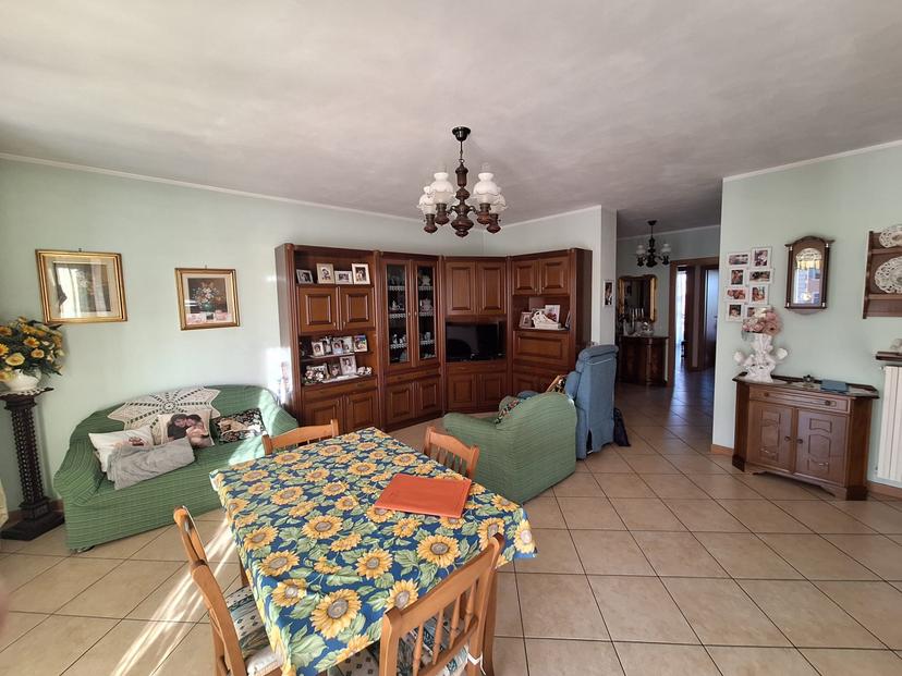 Quadrilocale in Via  Setificio 13, Casale Monferrato — foto 3 di 5