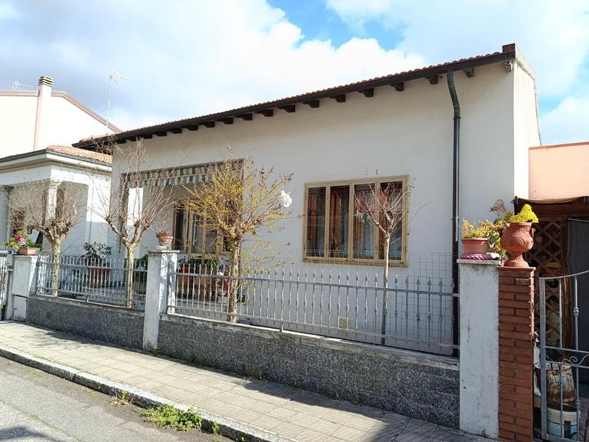 Villetta, Rosignano Marittimo — foto 2 di 5
