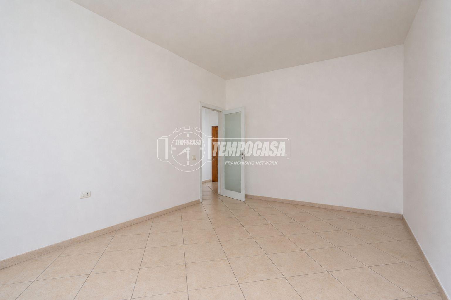 Quadrilocale in Via Antonio Veneri, Reggio nell'Emilia