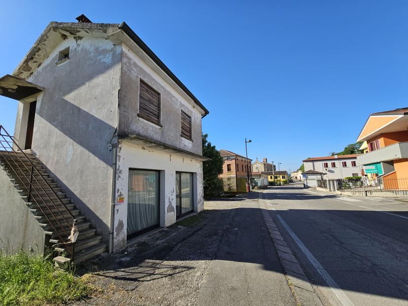 Casa indipendente in Via Valbona, Lozzo Atestino — foto 3 di 5