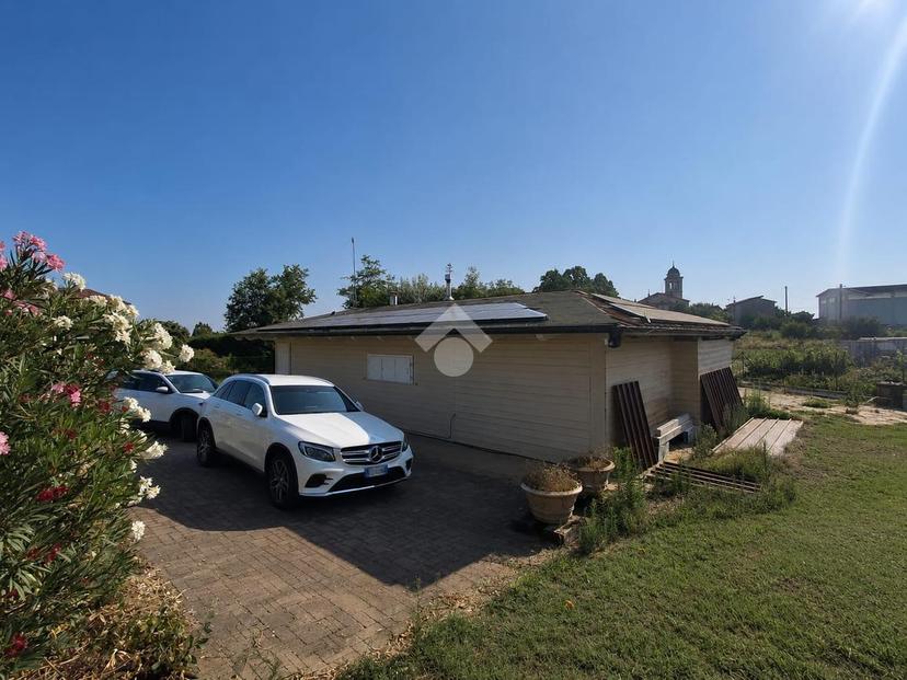 Villa in Frazione Godi 28, San Giorgio Piacentino — foto 5 di 5