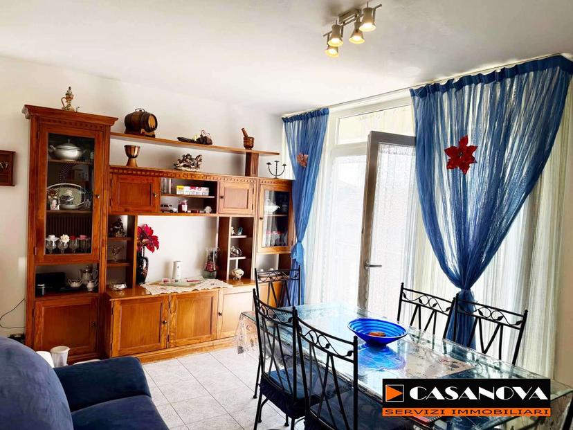 Trilocale in Via Volta 7, Albiolo — foto 3 di 5
