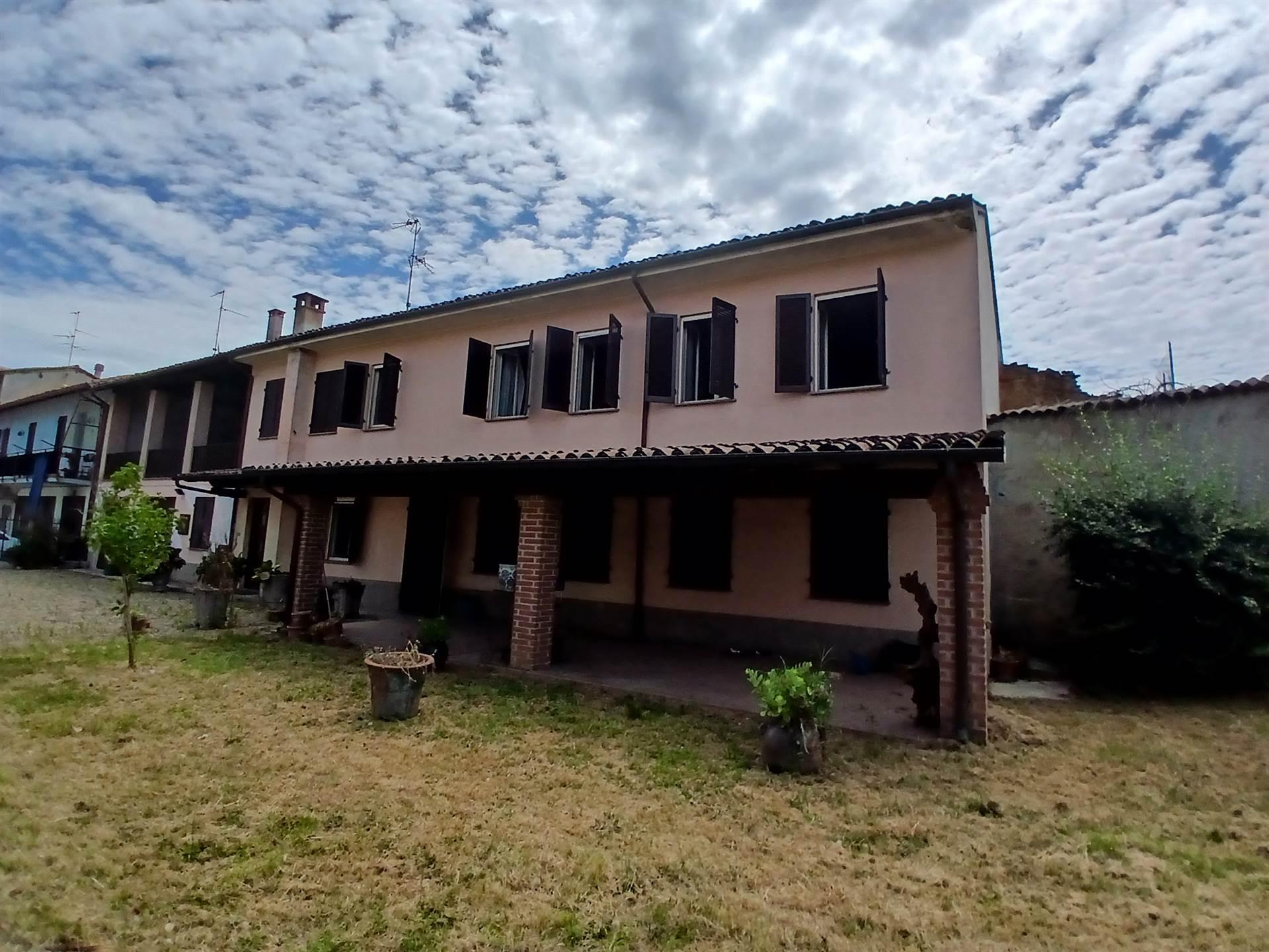 Casa indipendente, Mortara