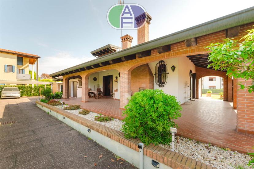 Casa indipendente in Via Sauro, Salzano — foto 4 di 5