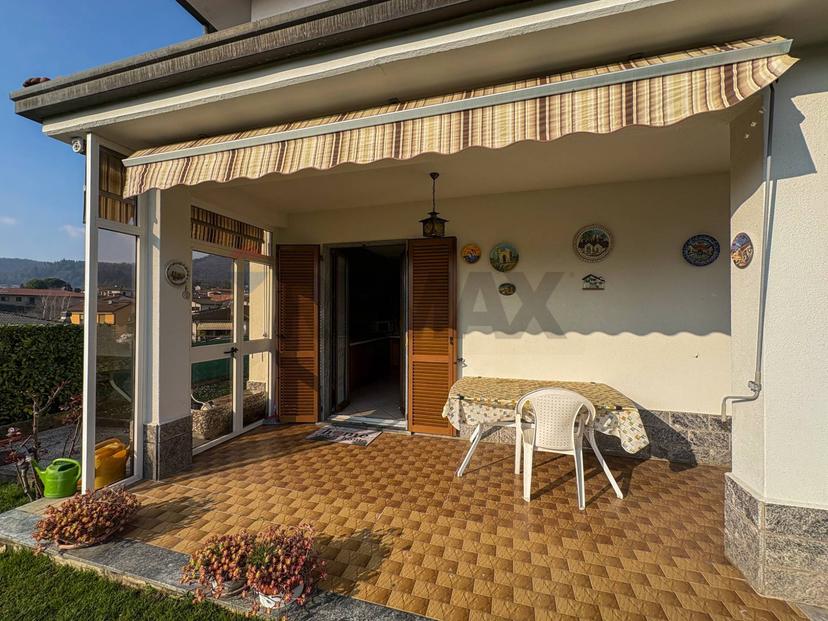 Villa in Via Logaccio 16, Saltrio — foto 2 di 5