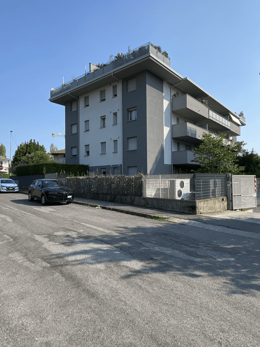 Trilocale in Via Daste E Spalenga 10, Bergamo