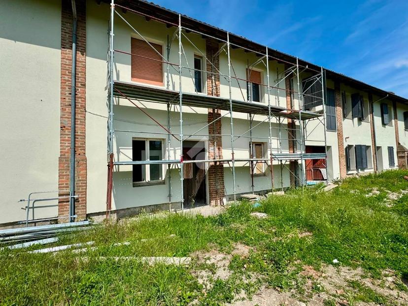 Villa a schiera in Via Isola Serafini 14, Monticelli d'Ongina — foto 4 di 5