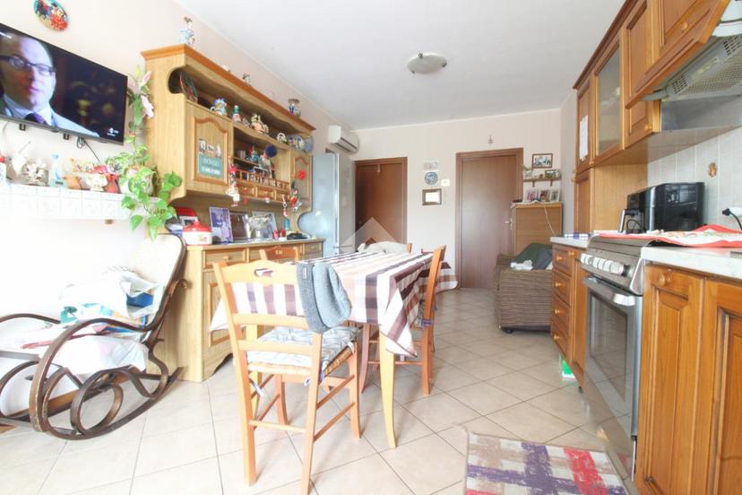 Trilocale in Via Vimanone 15, Cura Carpignano — foto 4 di 5