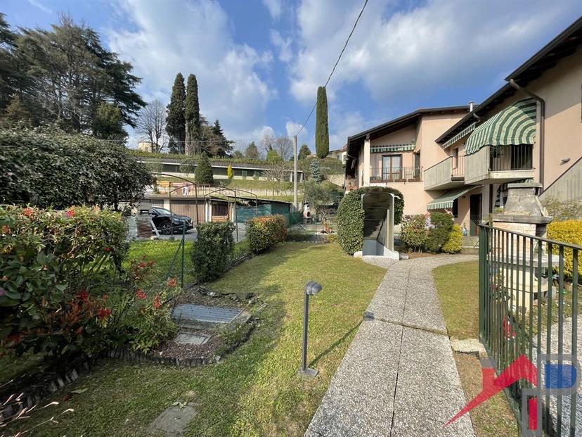 Trilocale, Caprino Bergamasco — foto 2 di 5