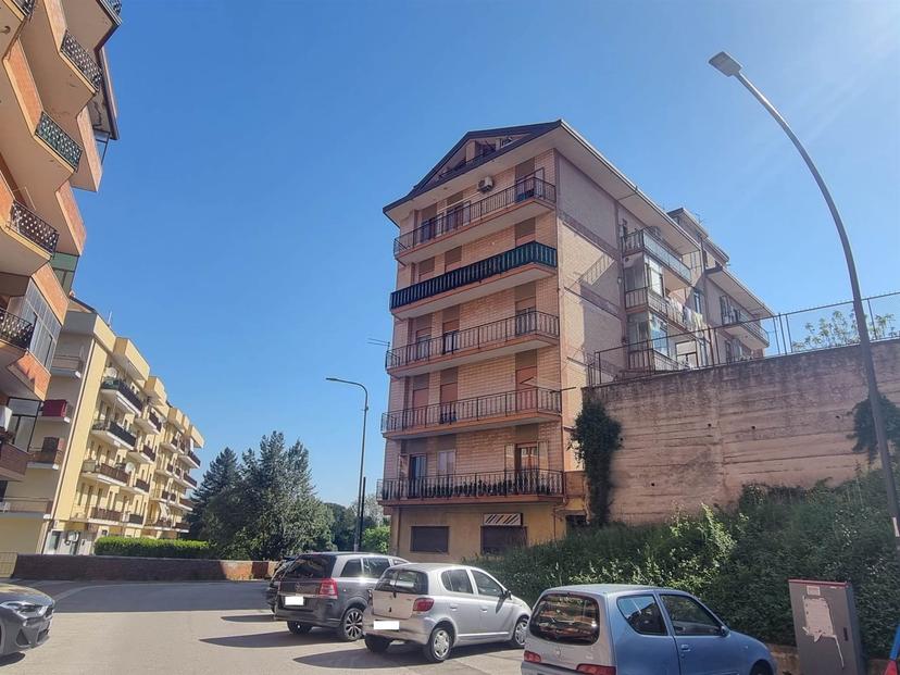 Quadrilocale in Via Paolo Carafa, Avellino — foto 5 di 5