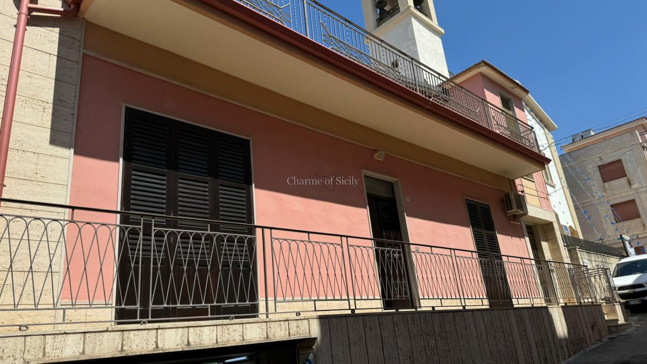 Casa indipendente in Via Roma, Pozzallo