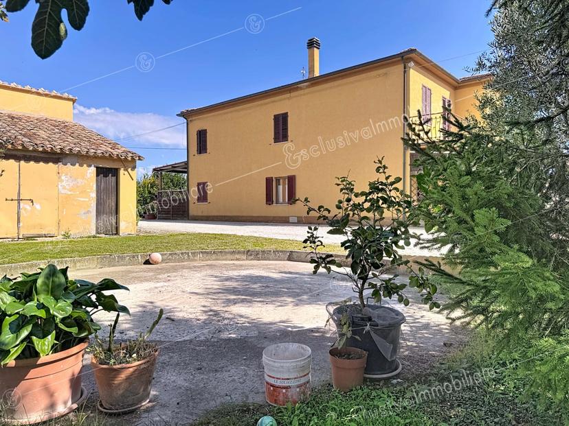 Villa in Contrada Addolorata 42, Recanati — foto 5 di 5