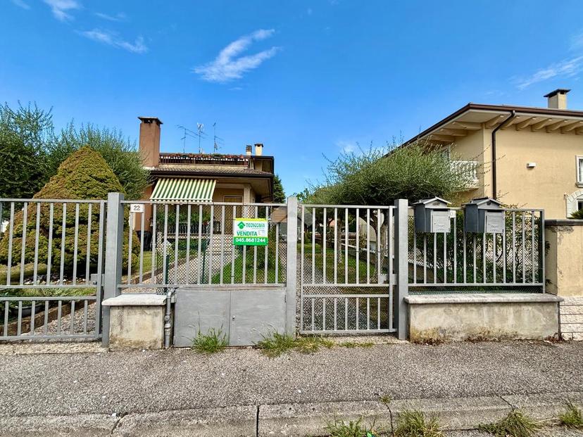Trilocale in Via Tirso, Sona — foto 2 di 5