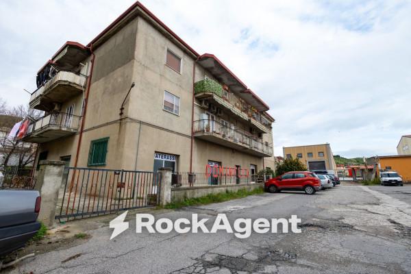 Trilocale in Via Conti di Loritello 9/B, Catanzaro — foto 4 di 5