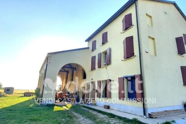 Terratetto unifamiliare in Novi di Modena, Mo, Novi di Modena — foto 3 di 5